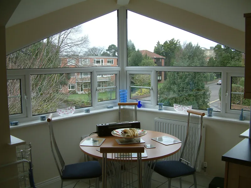Bay Windows Mayfair
